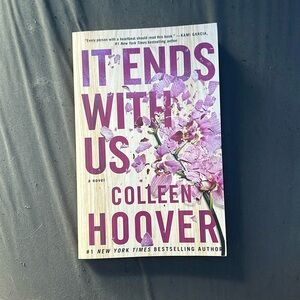 It Ends With Us: Colleen Hoover